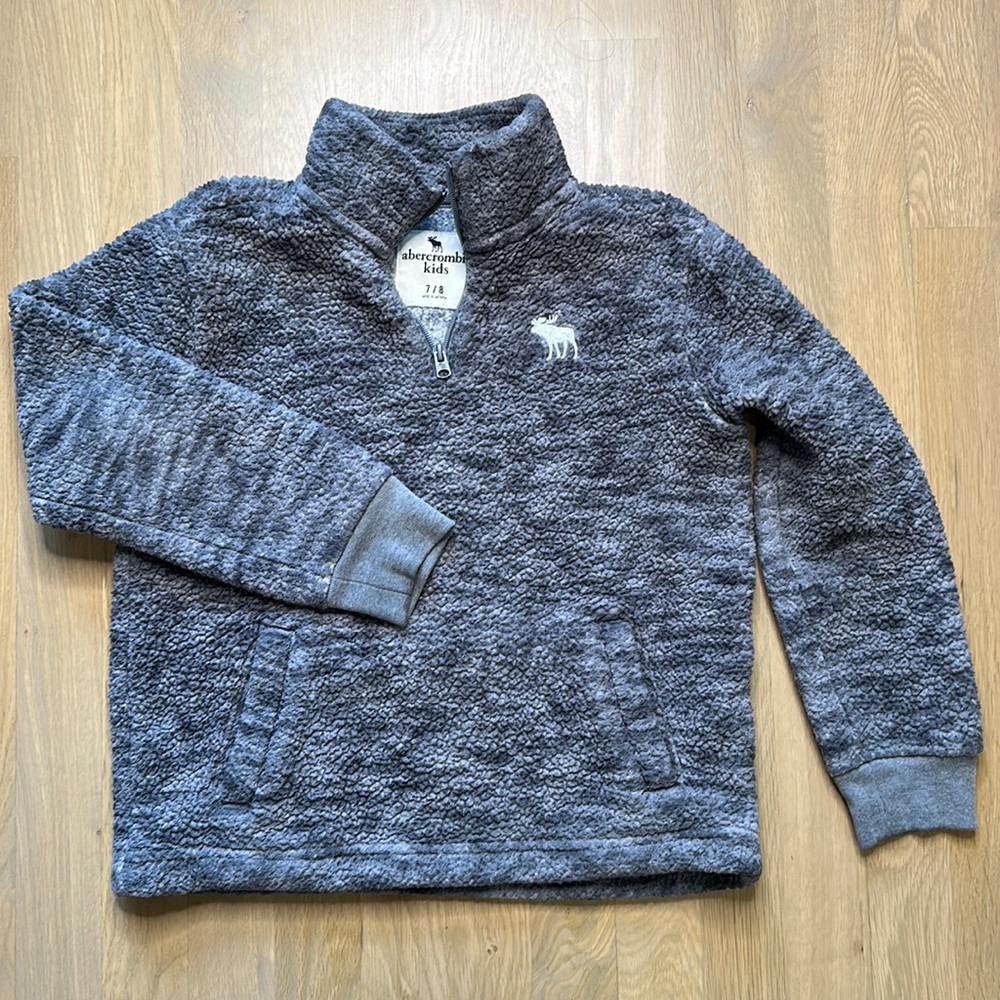 Abercrombie & Fitch Kids Grey Teddy Quarter Zip Pullover Boys Size 7/8